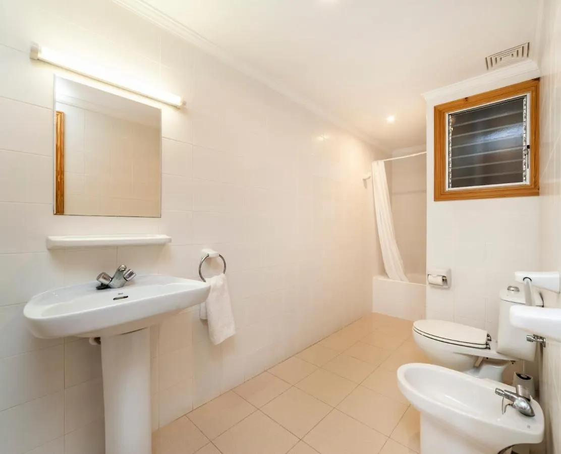 Apartamentos Charlys Can Picafort 0*, Can Picafort (Mallorca) Spain